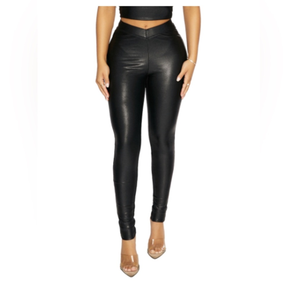 Naked Wardrobe Designer High Shine Black Leggings - Size L